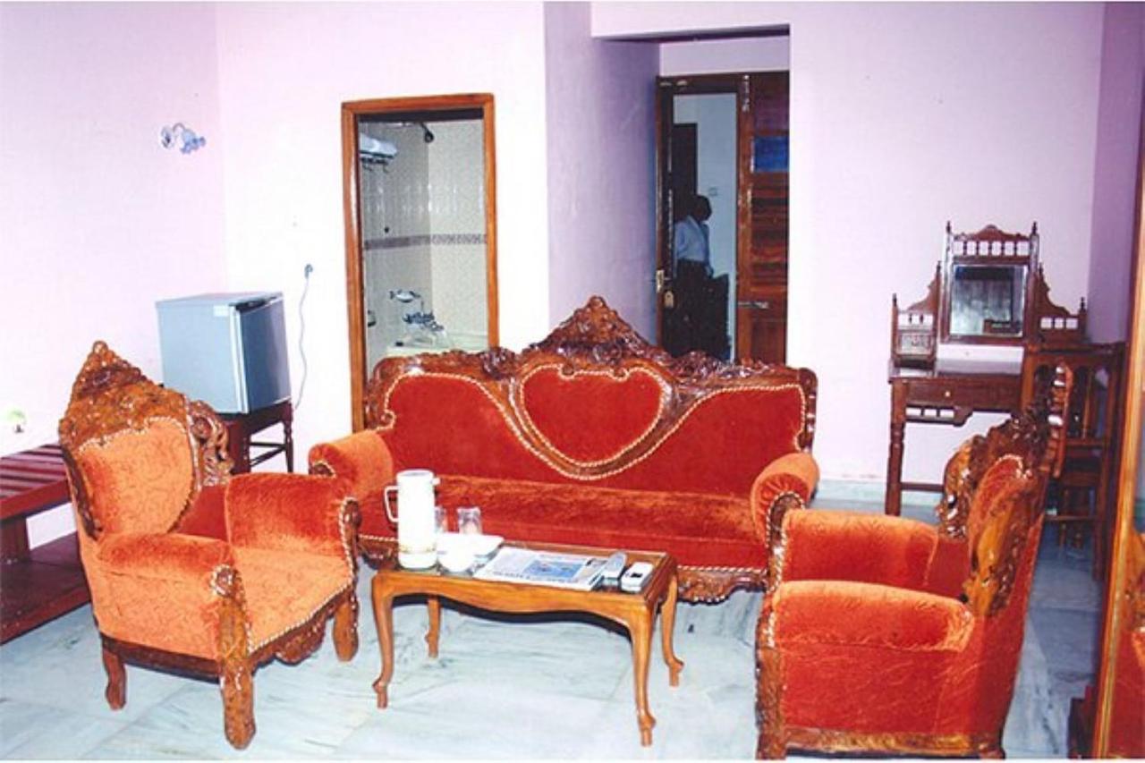 Hotel Soorya Heritage Inn Pondicherry Exterior foto