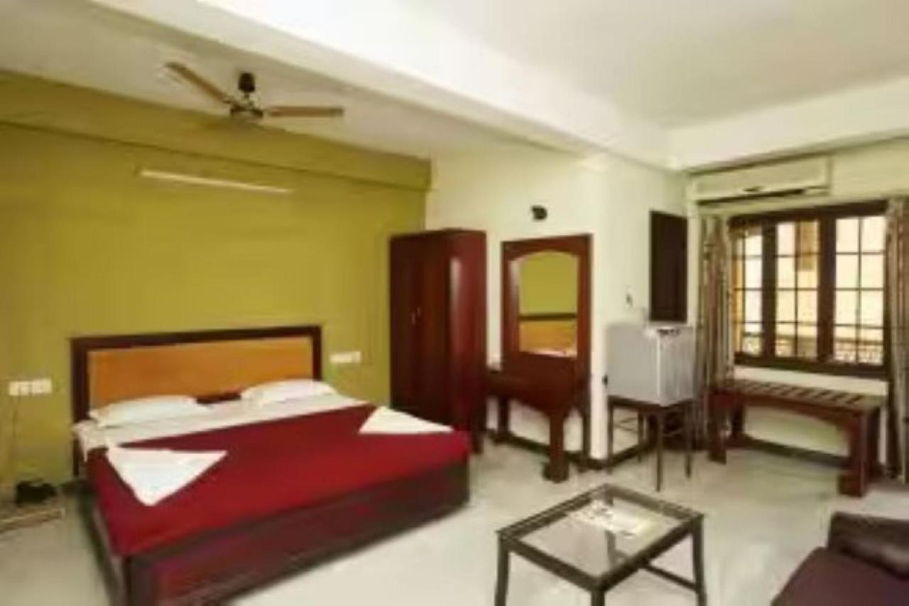Hotel Soorya Heritage Inn Pondicherry Exterior foto